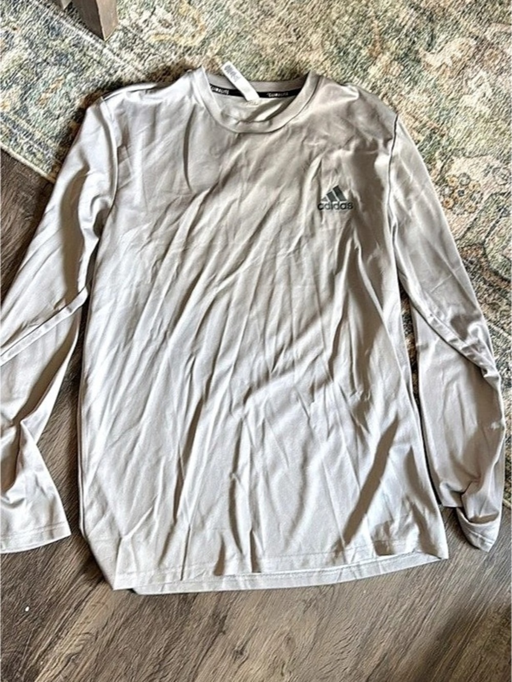 adidas Long Sleeve Athletic Tee in Gray Size Large